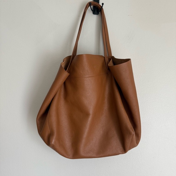 KURT GEIGER LONDON Violet Extra Large Horizontal Leather Tote tan brown - Picture 2 of 10